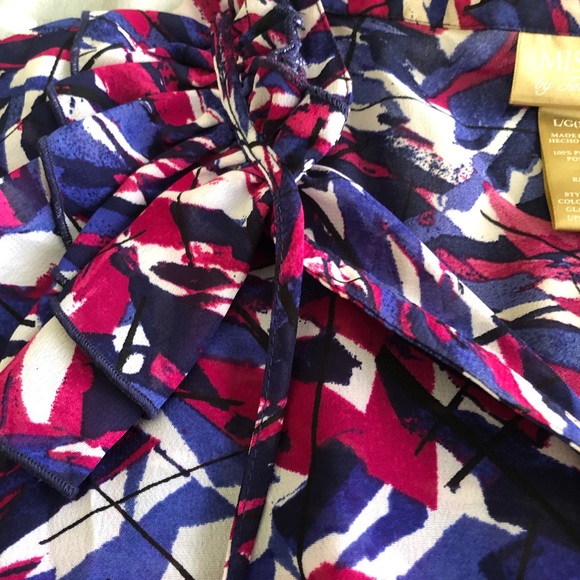 Blouse by Tina (Beyoncé mom) - Picture 5 of 11